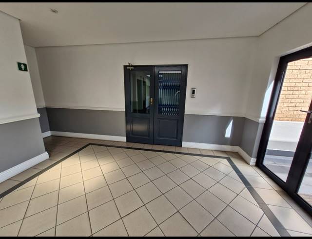286M² OFFICE TO LET IN BARDENE